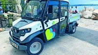   Šestim električnim vozilom dostavkom (na fotografiji)  se bodo 
oktobra na piranskih cestah in ulicah pridružile še štiri nove 
kurjerce.  