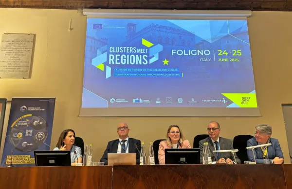 Ajdovščina bo prvič  v Sloveniji gostila evropski dogodek Clusters 
meet Regions, ki povezuje  predstavnike industrije, raziskovalnih 
ustanov, javnega sektorja in grozdov iz Evrope. 