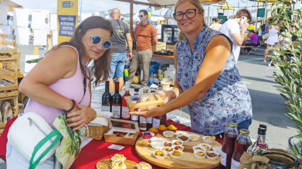 (FOTO) Raj za ljubitelje sladkega na Sladki Istri v Kopru