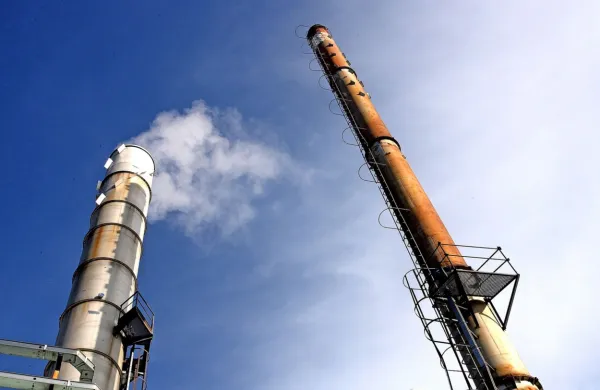 V Sloveniji predlani manj emisij CO2 in trdnih delcev PM10