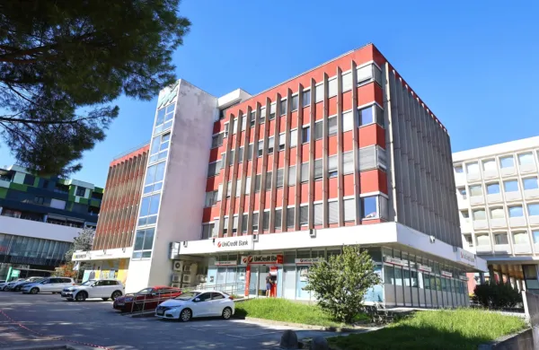 Koprska družba za upravljanje vzajemnih skladov Primorski skladi 
bo dobila nove lastnike.



