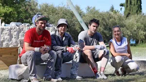 Za letošnjo Forma vivo stojijo (z leve) Ištvan Išt Huzjan, Max 
Seibald, Giorgio Andreotti Calò in Mara Ambrožič Verderber.



