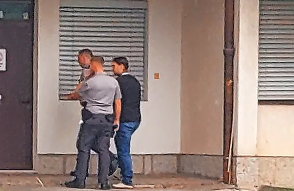 Izolan je na sodišču priznal krivdo za več kaznivih dejanj.