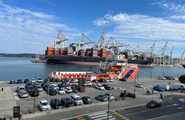 Na ogledu ladje Ocean Sentinel, enega od treh plovil Evropske agencije za razvoj ribištva