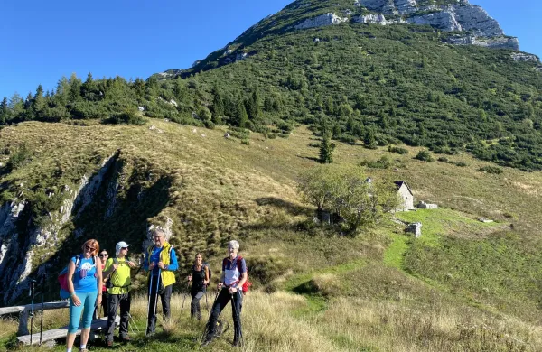 Smaragdni pohodi za različne kondicije od doline do vr&scaron;acev