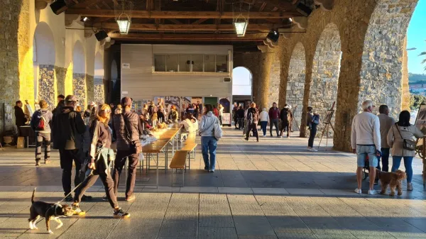 Nekdanje koprske mestne četrti kot prostor srečevanja in spominov