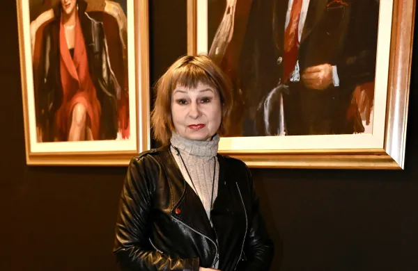 Violeta Tomić je z javnostjo delila diagnozo raka dojk in naletela na različne komentarje.