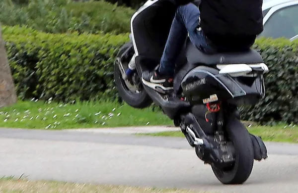 Policija k odgovornosti poziva starše