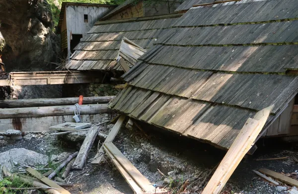 ﻿sedaj obnova zaledja, 26 Franja