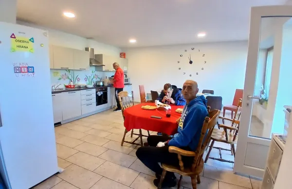 brezdomni, prostori, kuhinja