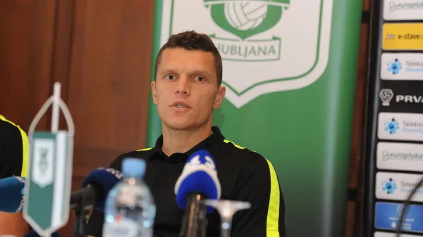 Soccer/Football, Ljubljana, Press conference (NK Olimpija Ljubljana), Darijan Matic, 13-Oct-2016, (Photo by: Nikola Miljkovic/M24.si)