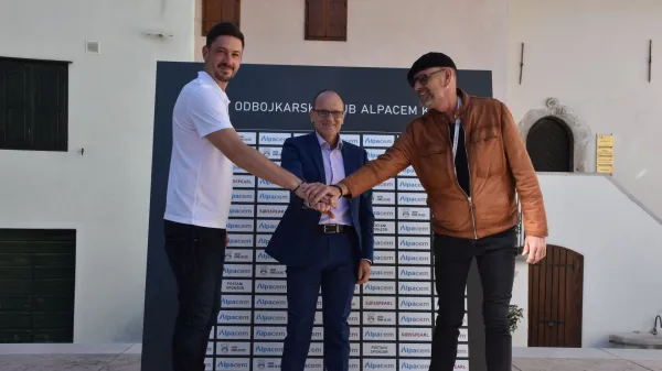 Odbojkarski klub Alpacem predstavil cilje pred novo prvoligaško sezono