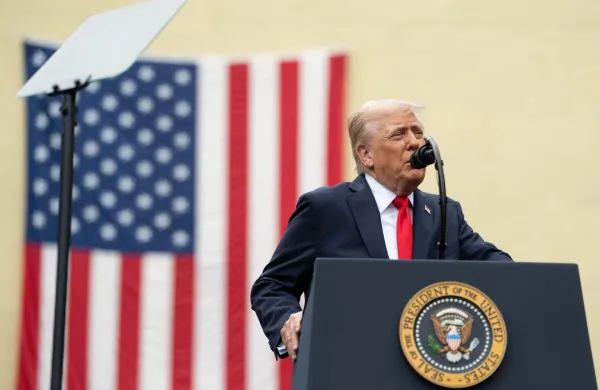 Donald Trump je sebi nelojalne novinarje oklical za "moteče za svetovni mir"