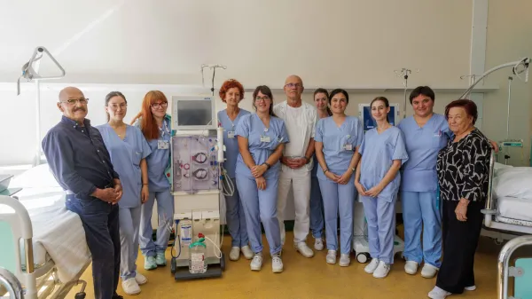 Dializni oddelek bolnišnica šempeter predstojnik silvan saksida