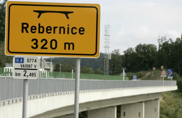 rebernice odprtje odseka