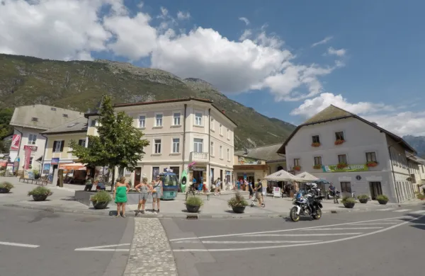 GoPro hero5 posocje od Solkan do Vrsic promet utrip voznja 2018 GoPro hero5 posocje od Solkan do Vrsic promet utrip voznja 2018 Bovec mesto turizem turisti