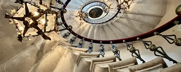 dvorec Miramar Devinski grad potopis Jurij Hudolin 