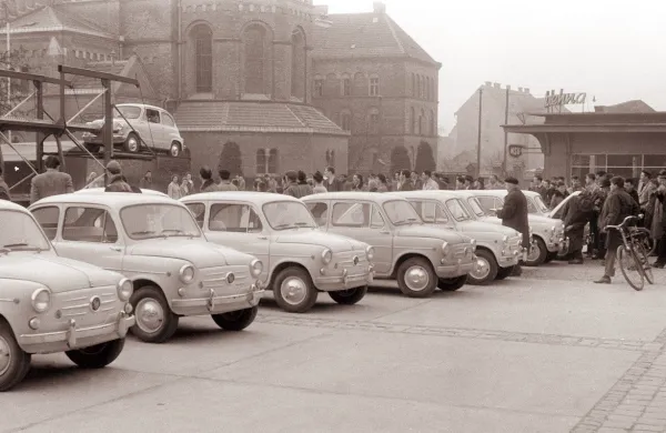 Mali avto, ki je premaknil Jugoslavijo