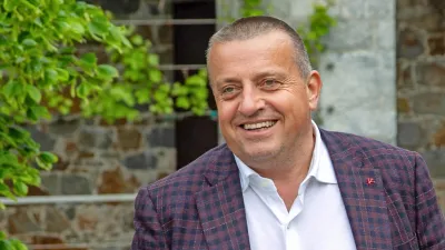 Pečečnik s hrvaškimi partnerji gradi luksuzni hotel v Opatiji