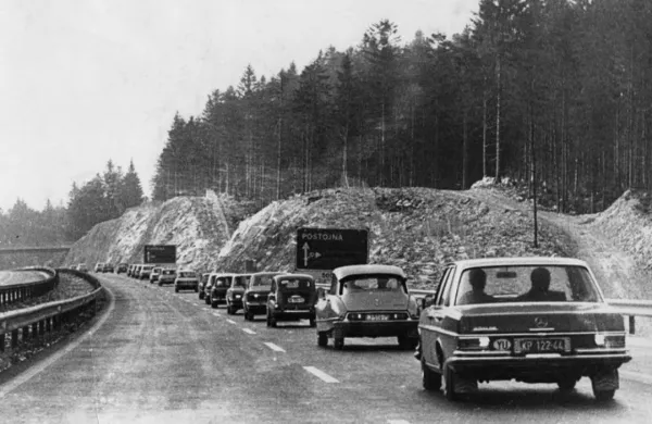 avtocesta Vrhnika Postojna odprtje 1972