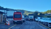 Tovornjaki povzročajo pravi prometni zamašek v Šalari