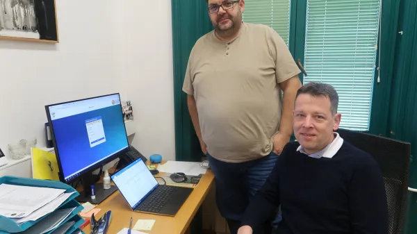 V Idriji odstopil direktor občinske uprave, Cerkno si po devetem razpisu le obeta novega