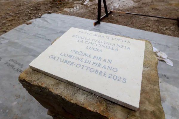 vrtec Lucija, temeljni kamen
