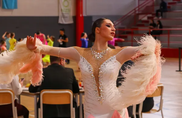 Na Škofijah je kipelo od plesne strasti