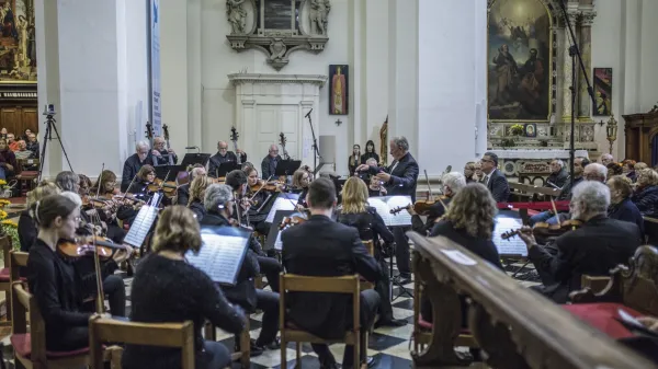 Uspešno odrinili skozi prvi letni čas