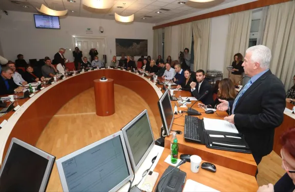 Za mesto nove ravnateljice O&Scaron; Vojka &Scaron;muc se poteguje Lea Kozel