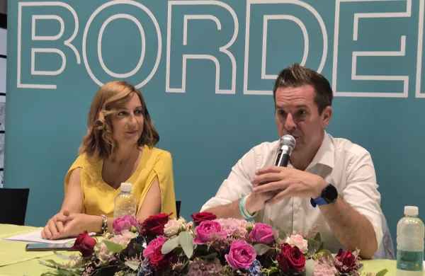 Nova Gorica, EPICenter.Novinarska konferenca o vplivu EPK 2025 na turisticni obisk v Novi Gorici in Gorici.Direktorica Javnega zavoda GO! 2025 Mija Lorbek in novogoriski zupan Samo Turel.