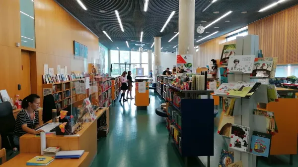 ﻿Goriška knjižnica Franceta Bevka