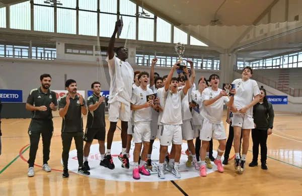 Real Madrid je slavil že četrtič zapored