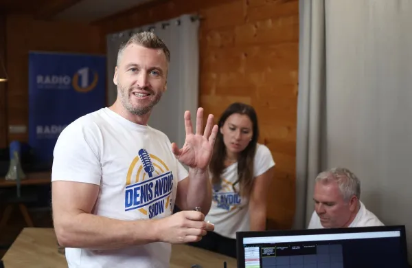 Denis Avdić je moral sredi noči zapustiti hotel.