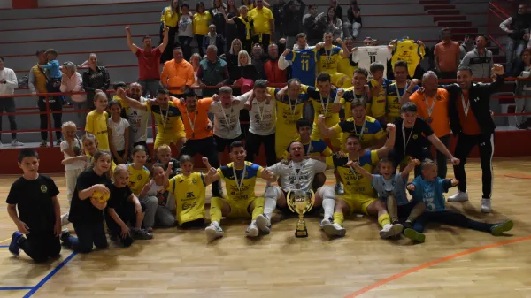 Bronx slavje navijači Škofije tretje mesto državno prvenstvo futsal