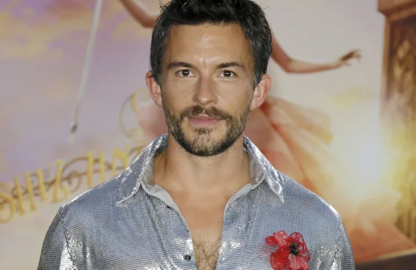 Igralec Jonathan Bailey najbolj seksi moški