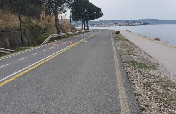 Zdravniki so jim rekli, naj za brata prižgejo svečo