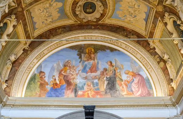 Kapela Kostanjevica nad Novo Gorico Cerkev sveta masa in blagoslov obnovljenih del Koprski skof Jurij Bizjak