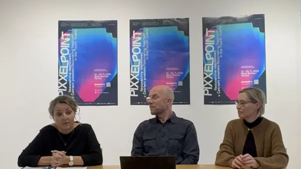 Na novinarski konferenci so festival predstavili (z leve): vodja projekta Pavla Jarc, vodja kuratorske skupine Peter Purg in koordinatorka projekta Mateja Poljšak Furlan.