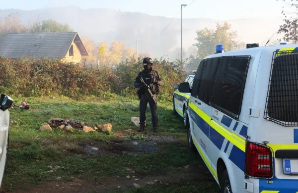 slovenska policija Dolenjska hišne preiskave PU Novo mesto specialna policija