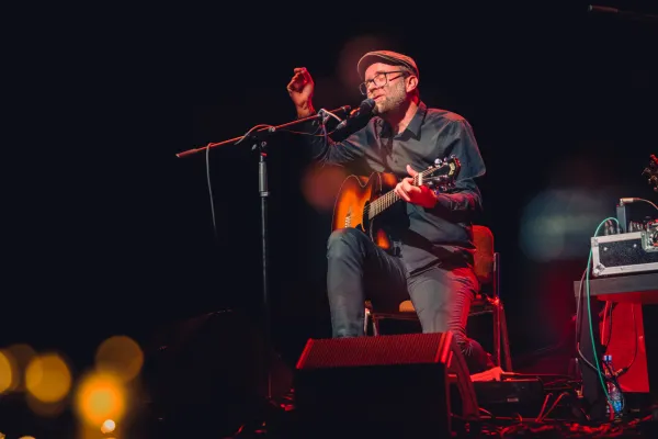 koncert &scaron;tirih, severa gjurin, vasko atanasovski, dejan lapajna, rudi bučar