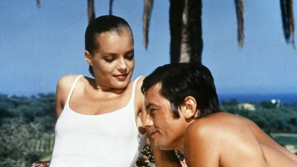 ﻿Alain Delon and Romy Schneider, "La Piscine" ('The Swimming Pool') (1968) Avco Embassy. File Reference # 34145-585THA,Image: 670195294, License: Rights-managed, Restrictions: For Editorial Use Only -, Model Release: no, Credit line: The Hollywood Archive/Hollywood Archive/Profimedia