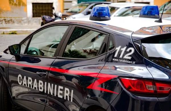﻿karabinjer karabinjerji carabinieri