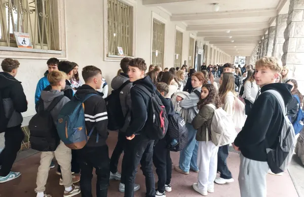 Dan promocije poklicev v Novi Gorici je letos privabil 470 učencev.