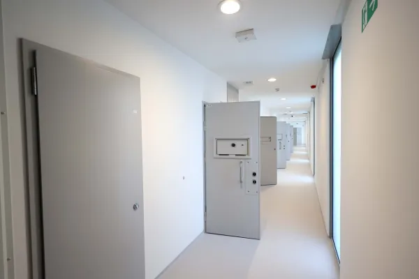 Sodoben zapor že čaka na &ldquo;stanovalce&rdquo;