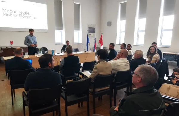 Gol da posameznik, zmaga ekipa