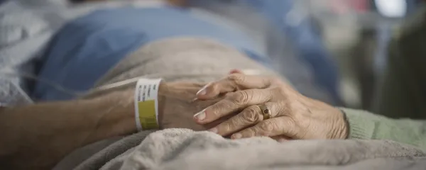 Elderly man's hands.,Image: 603828229, License: Royalty-free, Restrictions: Model Released100664, 100667, Model Release: yes, Credit line: GORODENKOFF PRODUCTIONS/Sciencephoto/Profimedia