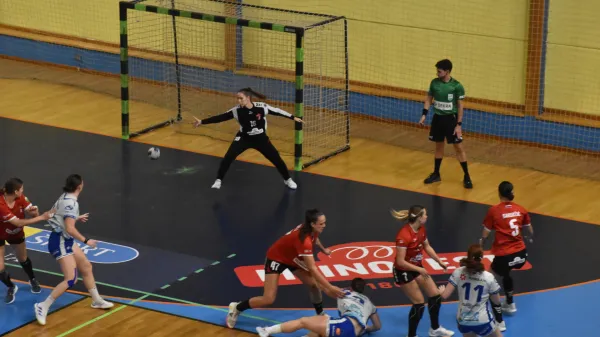 Mlinotest vratarka Karin Kuralt