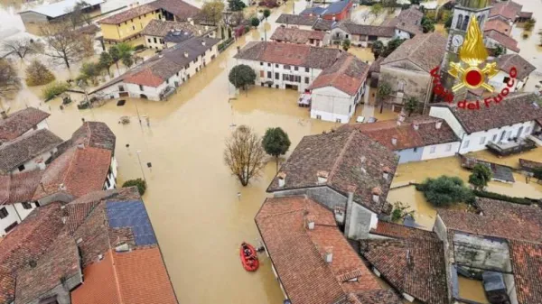 Posnetek iz zraka na vasico Versa.