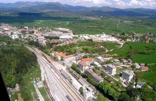 Pivka, mesto, iz zraka